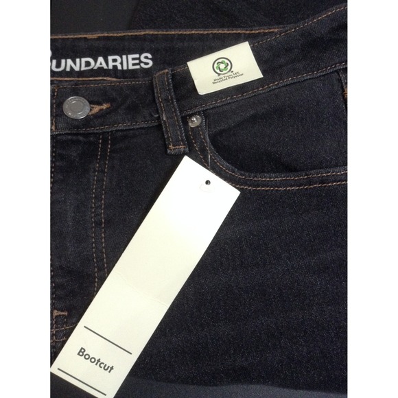 NWT No Boundaries Black Bootcut Mid-Rise Jeans Size 10 With Tags - Picture 9 of 15